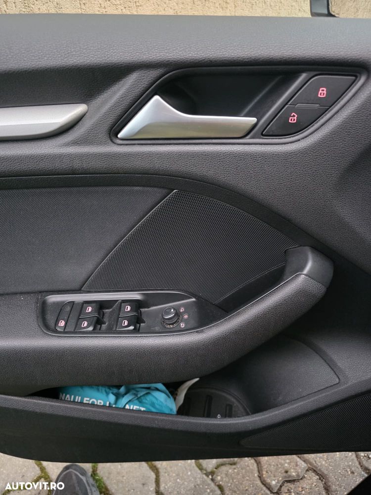 Audi A3 2.0 TDI Stronic Ambition - 10