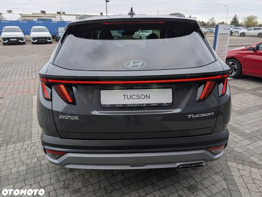 Hyundai Tucson 1.6 T-GDi HEV Executive 2WD - 3
