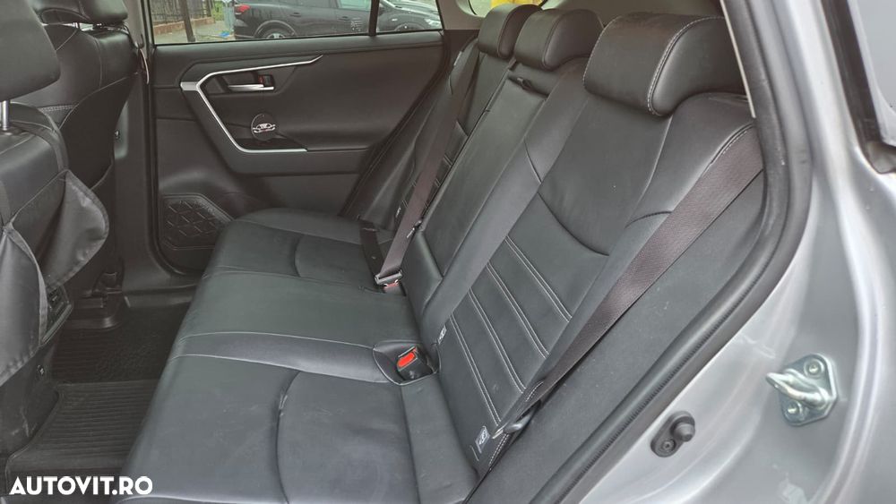 Toyota RAV4 2.5 Hybrid VVT-iE 4x4 Luxury - 6