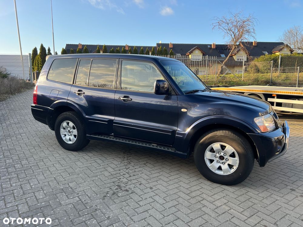 Mitsubishi Pajero 3.2 DI-D Automatik Liberty - 10