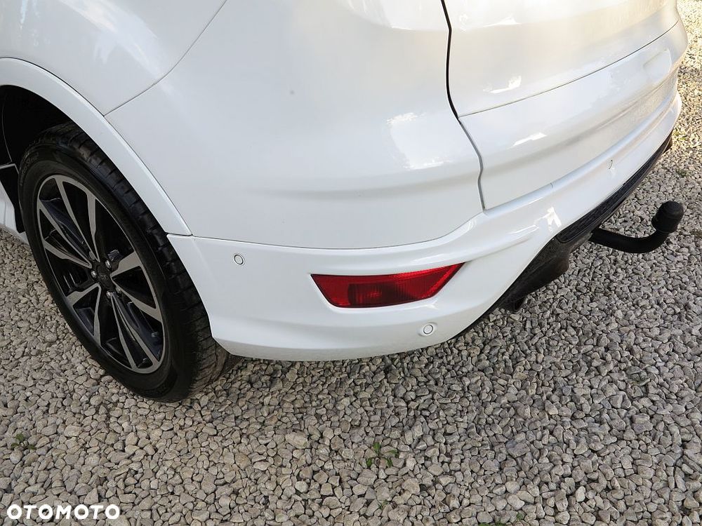 Ford Kuga 2.0 TDCi 4x2 ST-Line - 25