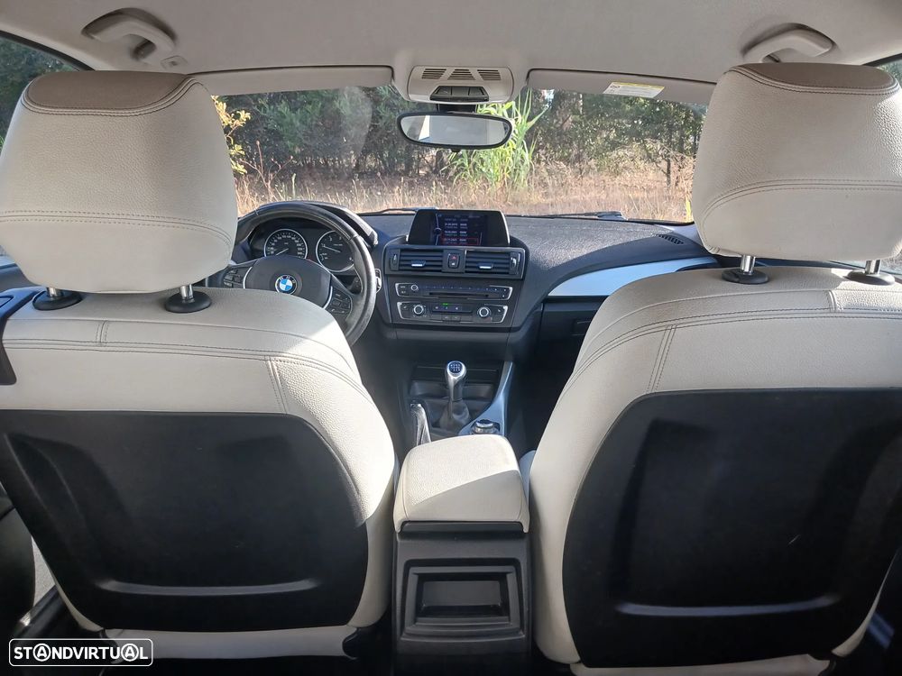BMW 116 d EDynamics Line Urban — fotografia 38
