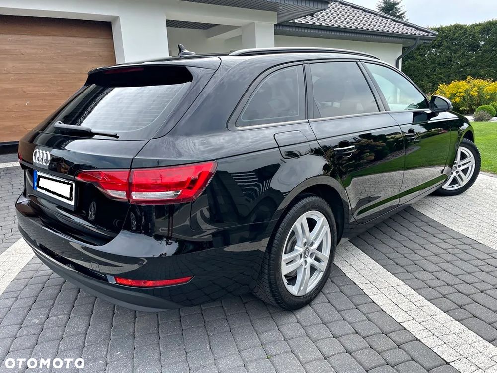 Audi A4 Avant 1.4 TFSI Design - 14