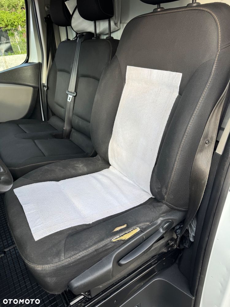 Renault Trafic - 14