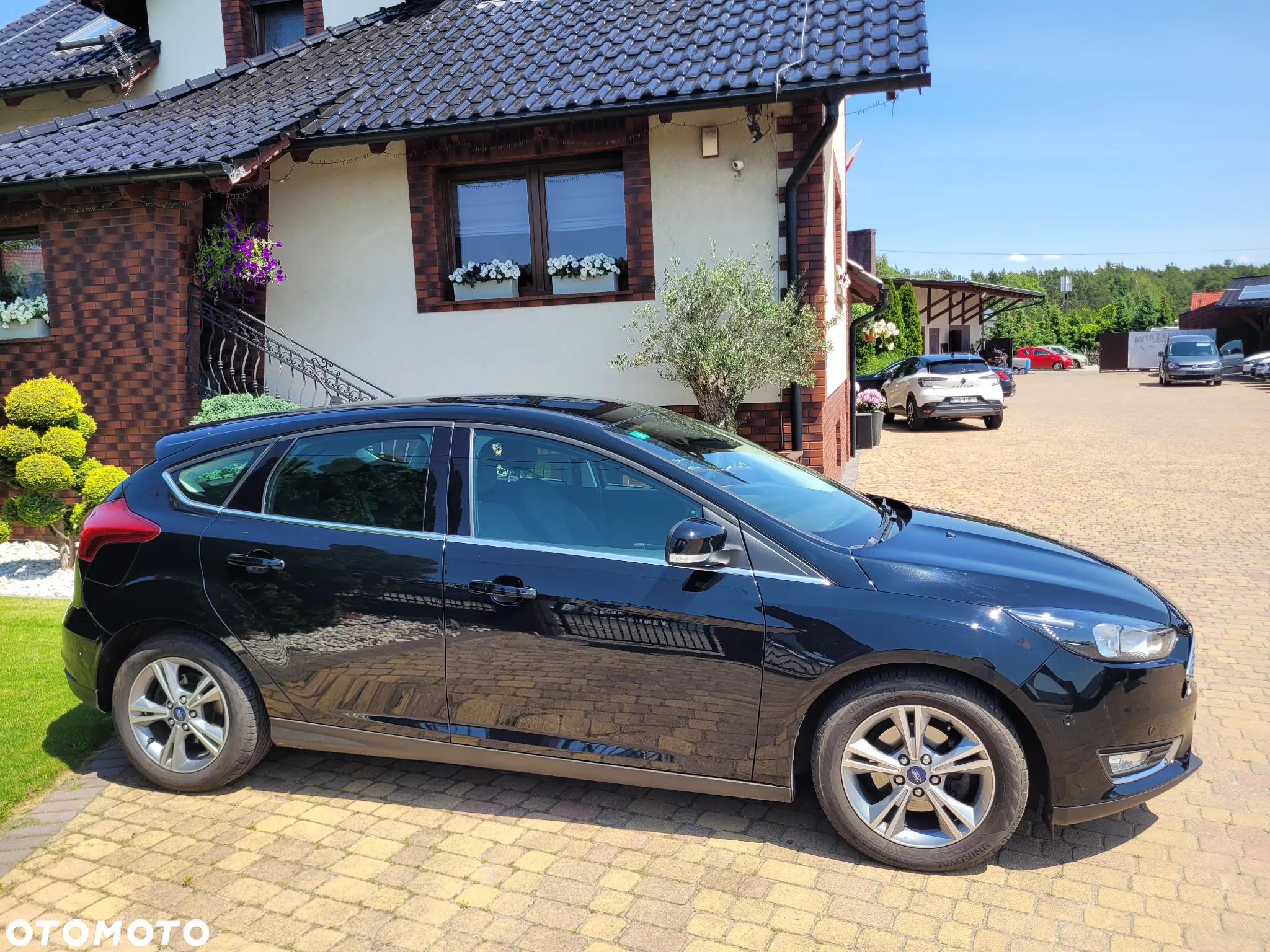 Ford Focus 1.0 EcoBoost Start-Stopp-System COOL&CONNECT - 2