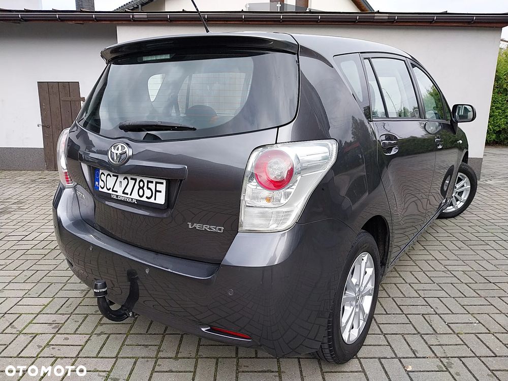Toyota Verso 1.8 Executive - 28