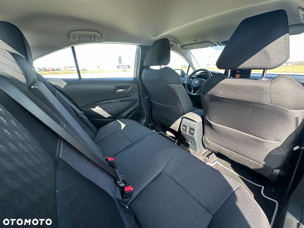 Toyota Corolla 1.8 Hybrid Comfort - 14