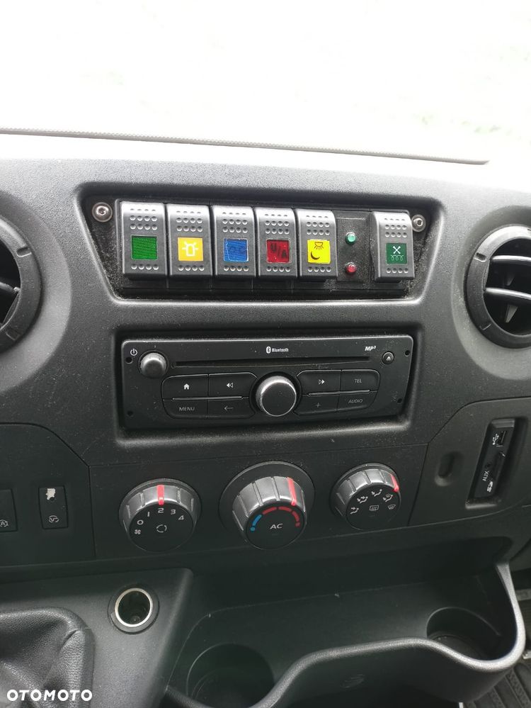 Renault Master - 22