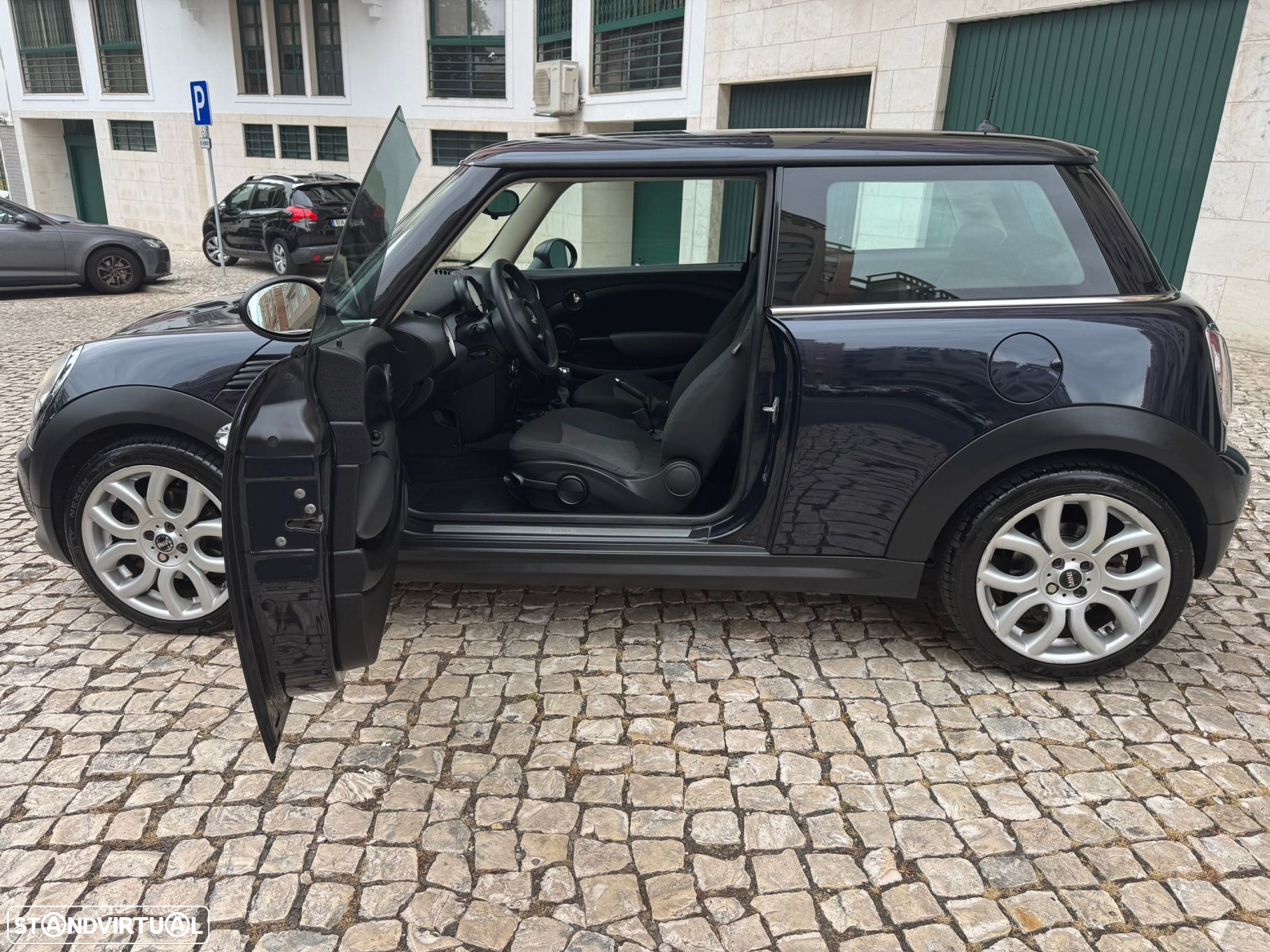 MINI 3 Portas One D - 8