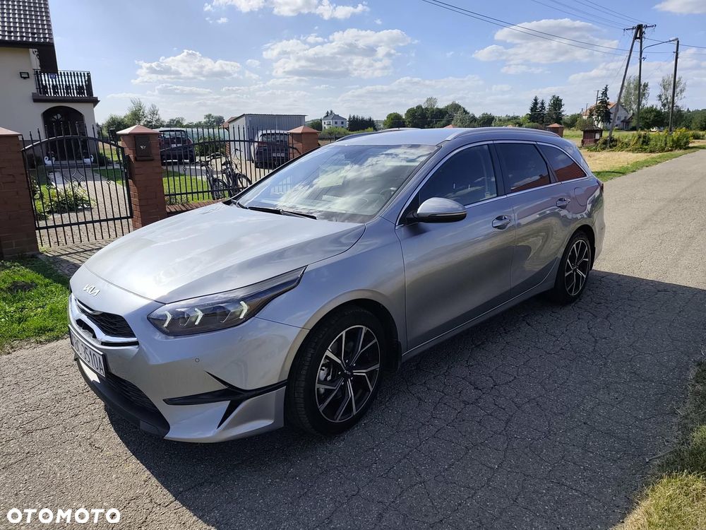Kia Ceed - 4