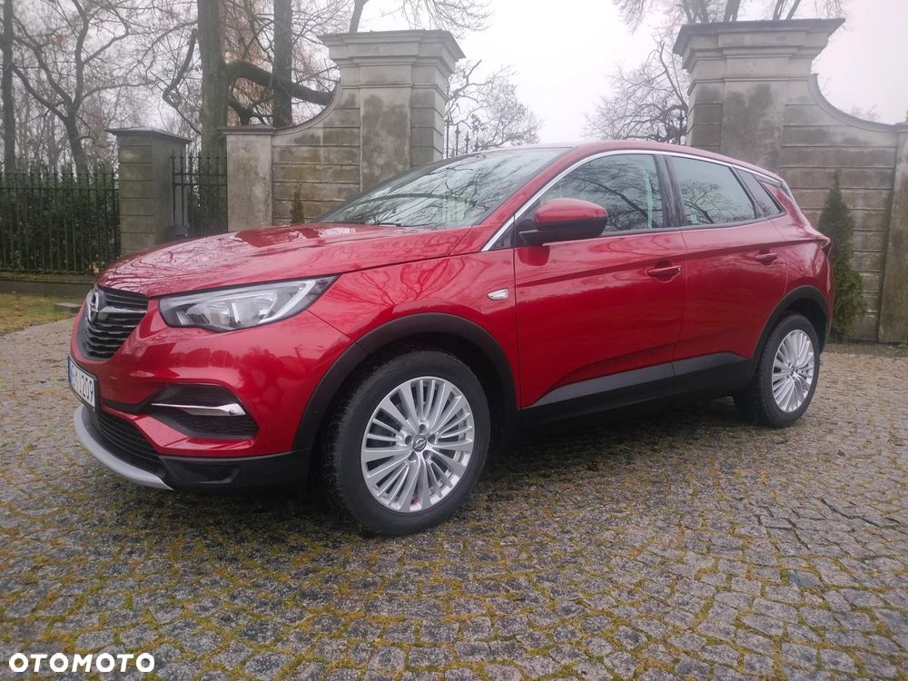 Opel Grandland X 1.2 T GPF Design&Tech S&S - 23