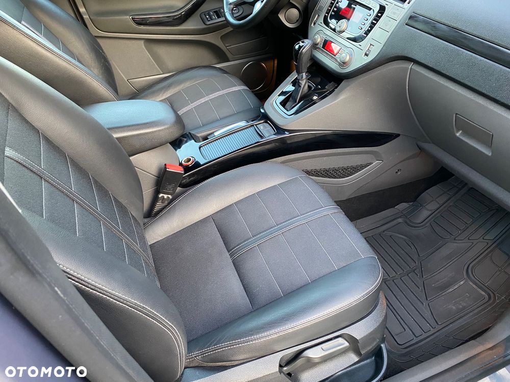 Ford Kuga 2.0 TDCi 4WD Titanium - 13