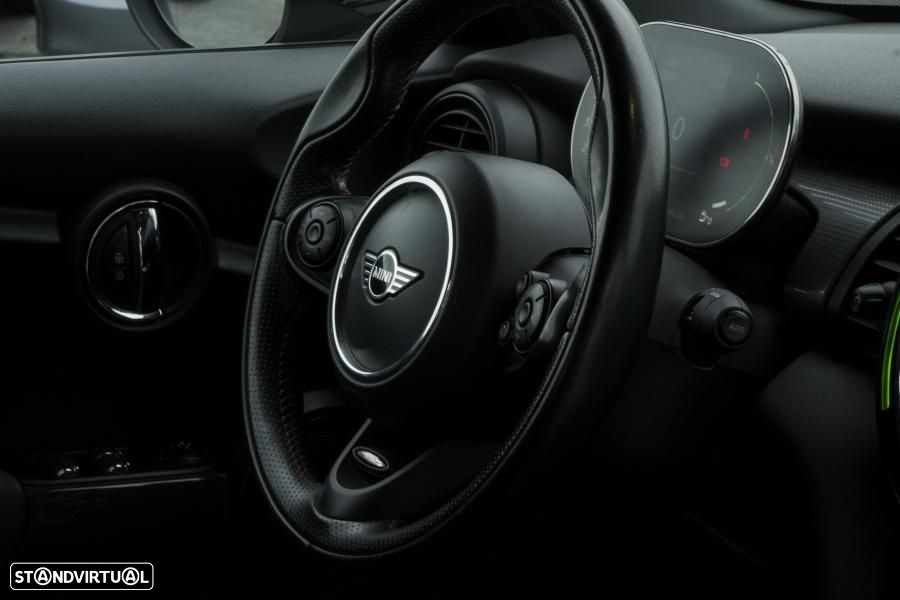 MINI Cabrio Cooper Premium Extra JCW Auto - 20