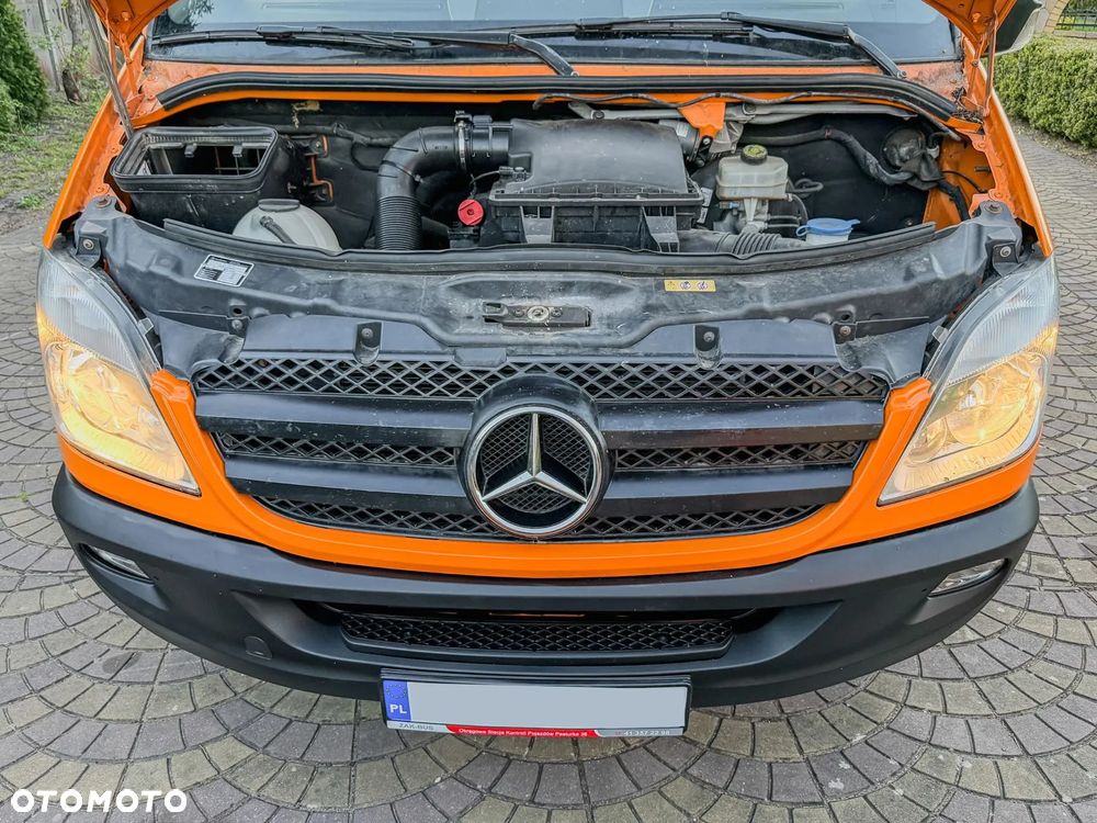 Mercedes-Benz Sprinter 513 - 14
