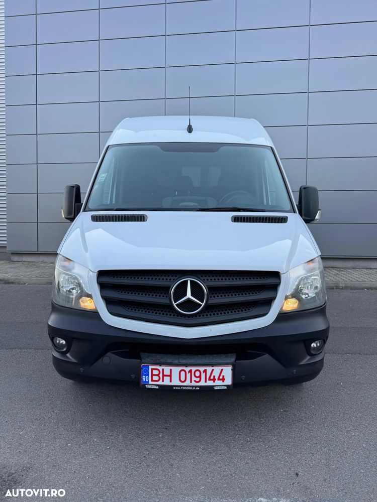 Mercedes-Benz Sprinter - 1
