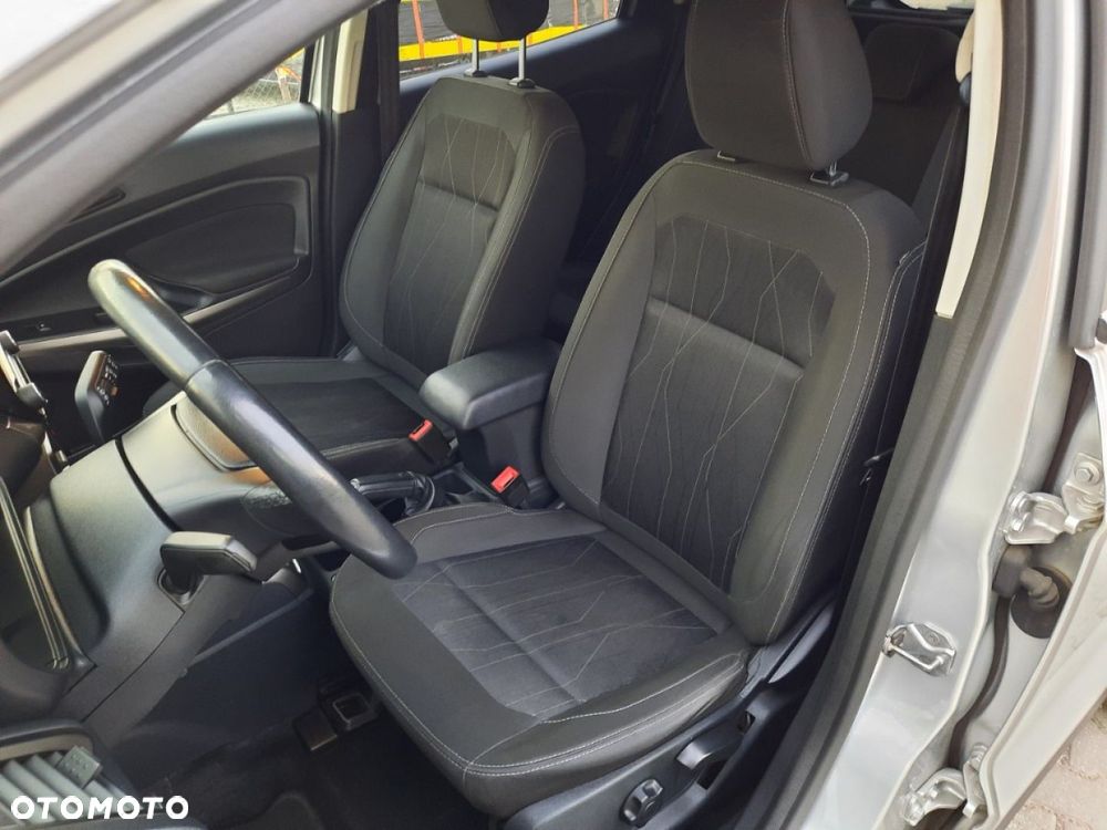 Ford EcoSport - 17