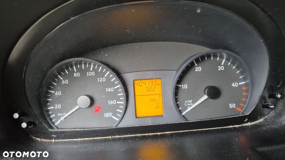 Mercedes-Benz SPRINTER - 8