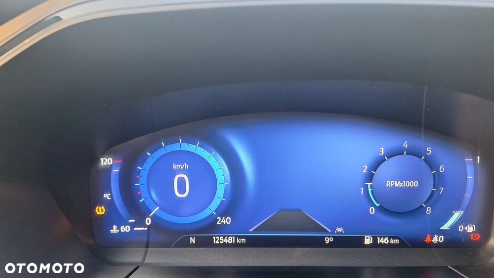 Ford Kuga - 5