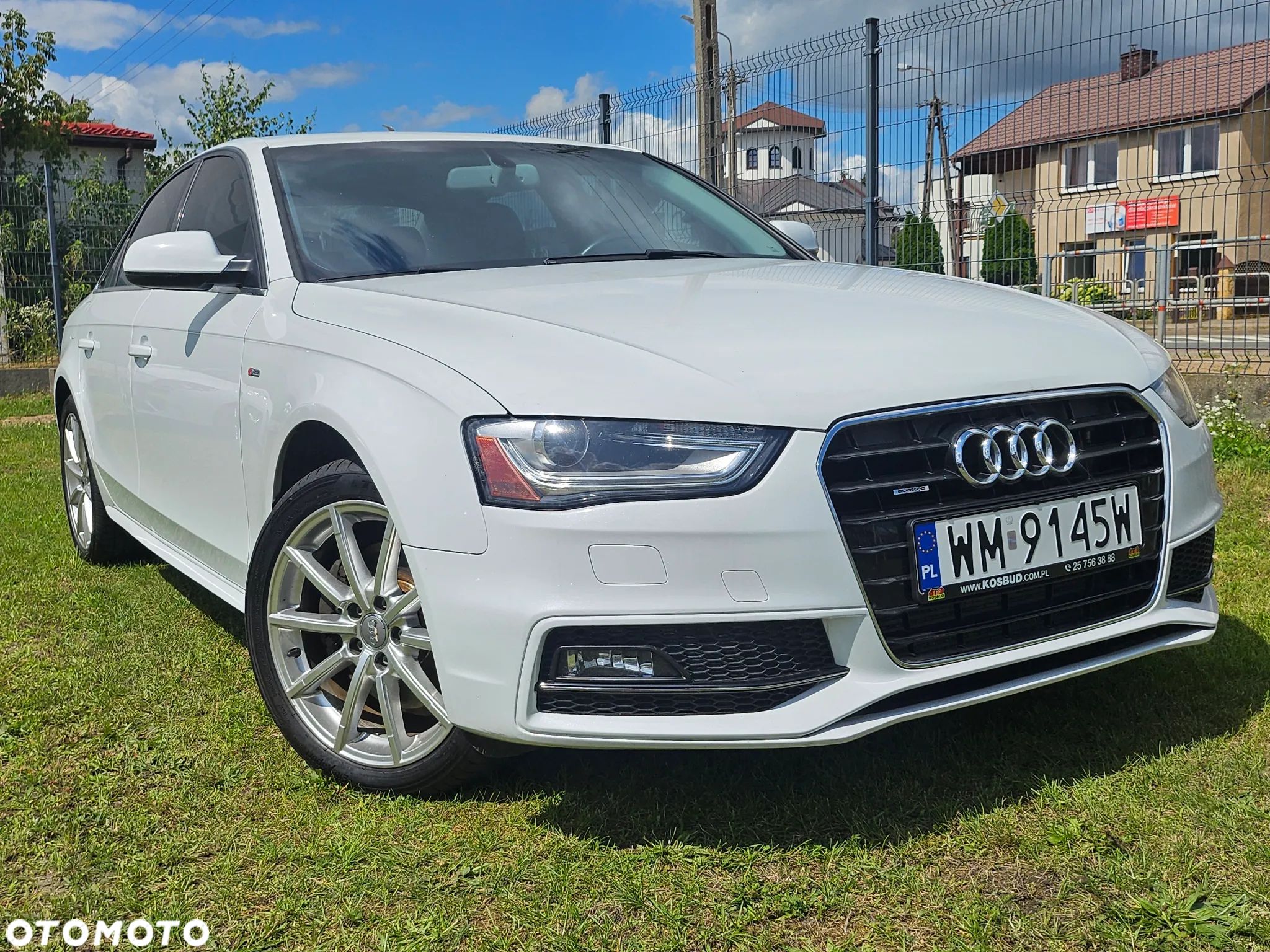 Audi A4 - 1