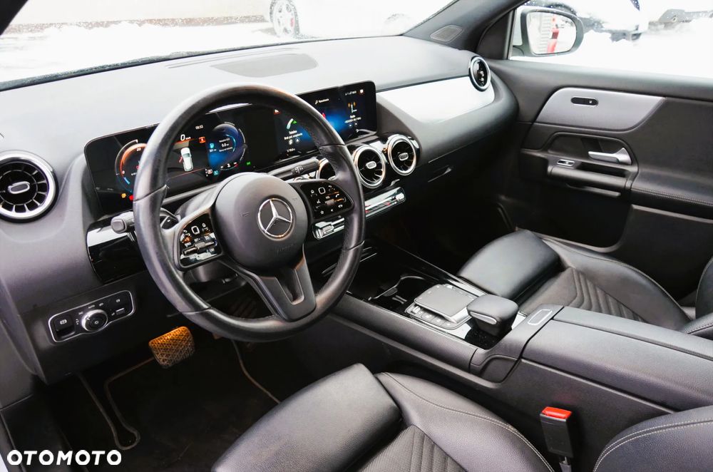 Mercedes-Benz GLA 180 d Style - 11