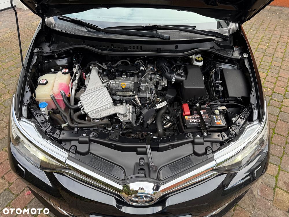 Toyota Auris 1.2 T Selection - 24