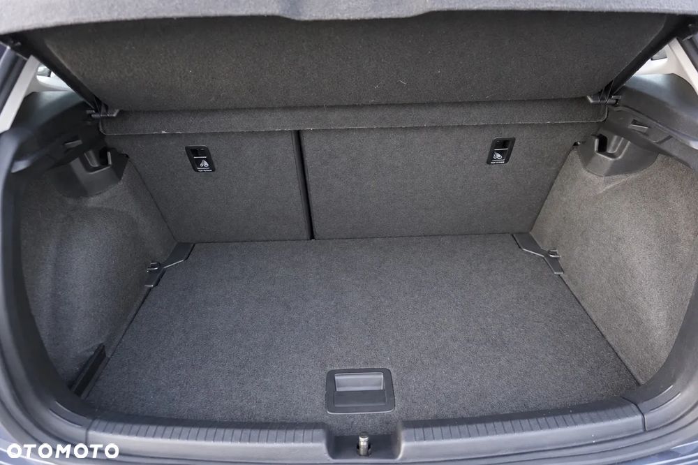 Volkswagen Polo 1.0 TSI Style - 29