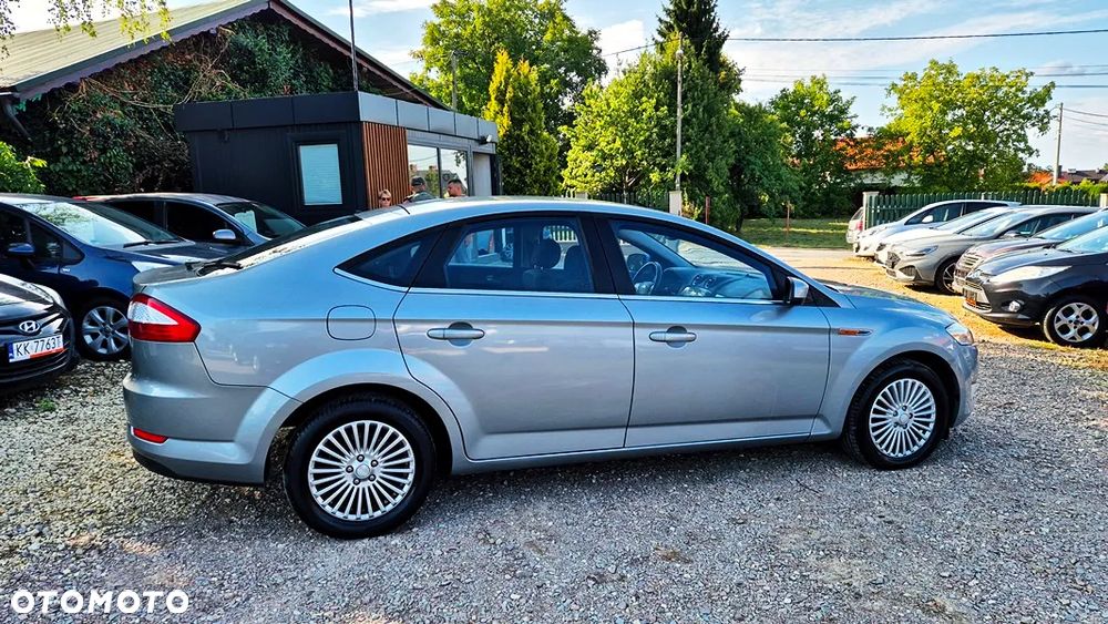 Ford Mondeo 2.0 Platinium X - 13