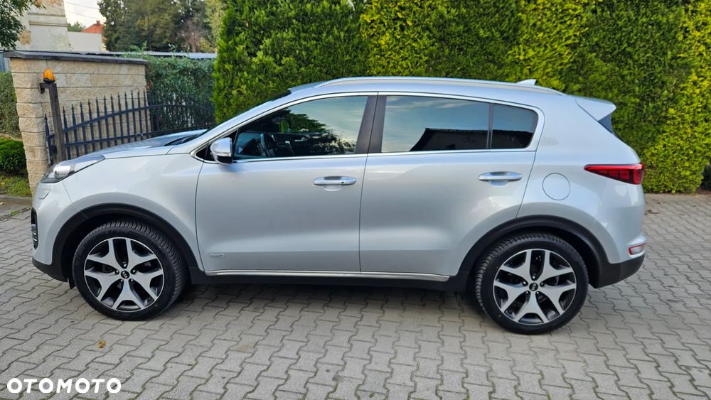 Kia Sportage 2,0 CRDI AWD GT Line - 4