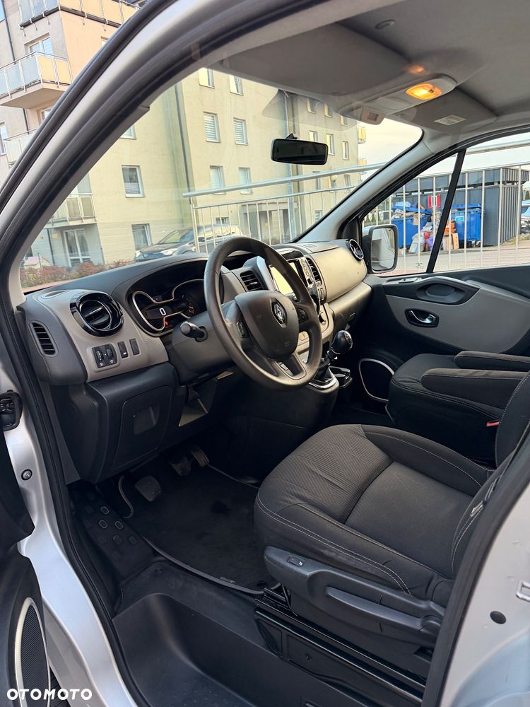 Renault Trafic - 15