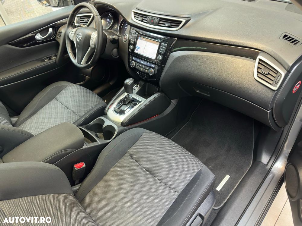 Nissan Qashqai 1.6 DCI Xtronic N-Connecta - 7