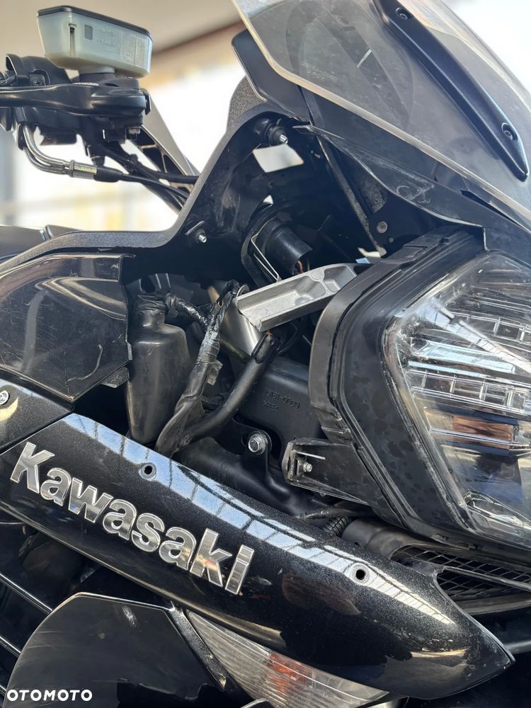Kawasaki GTR - 13