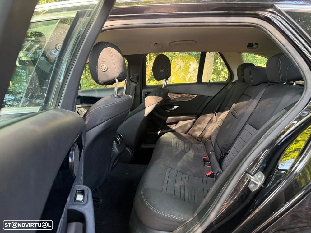 Mercedes-Benz C 200 d Avantgarde - 26