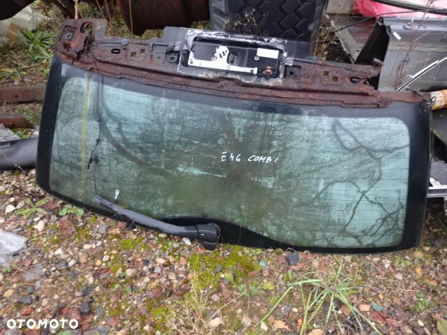 Szyba klapy bagażnika BMW E46 Touring - 1