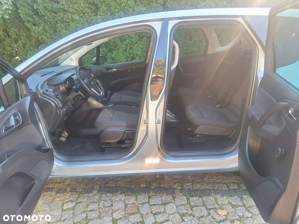 Opel Meriva 1.4 T Design Edition S&S - 23