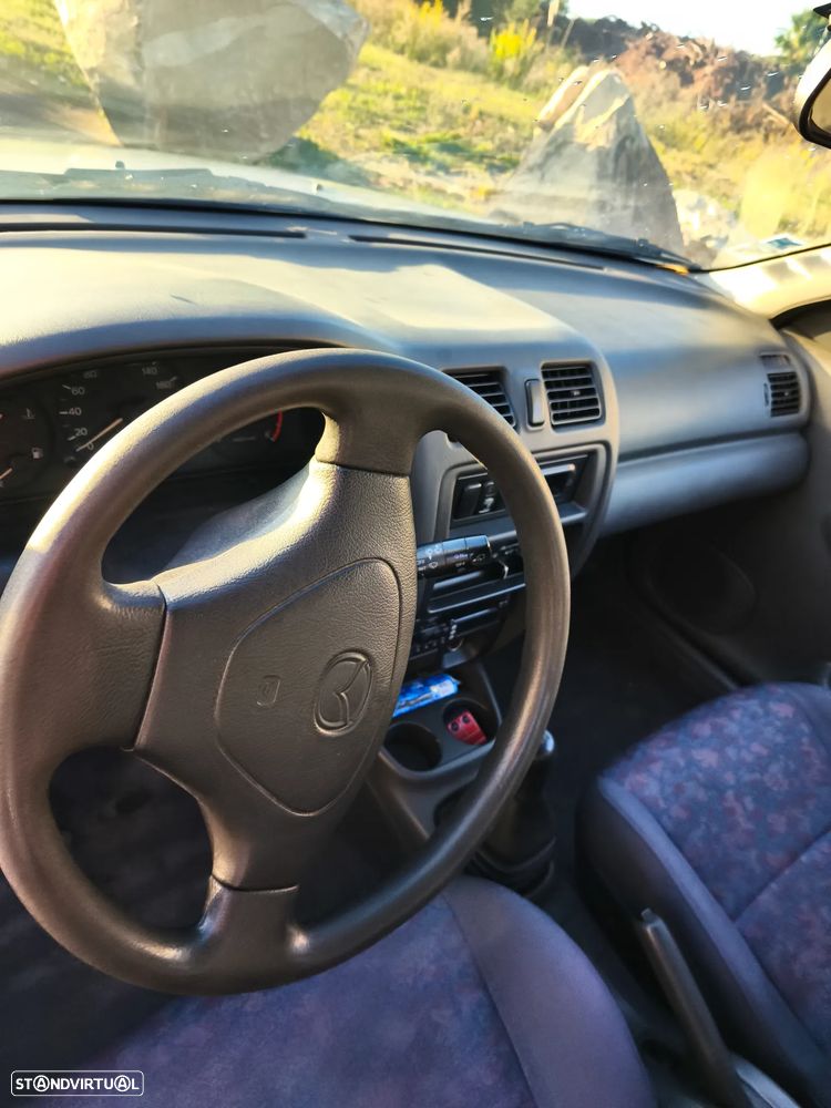 Mazda 323 P 2.0 D - 9