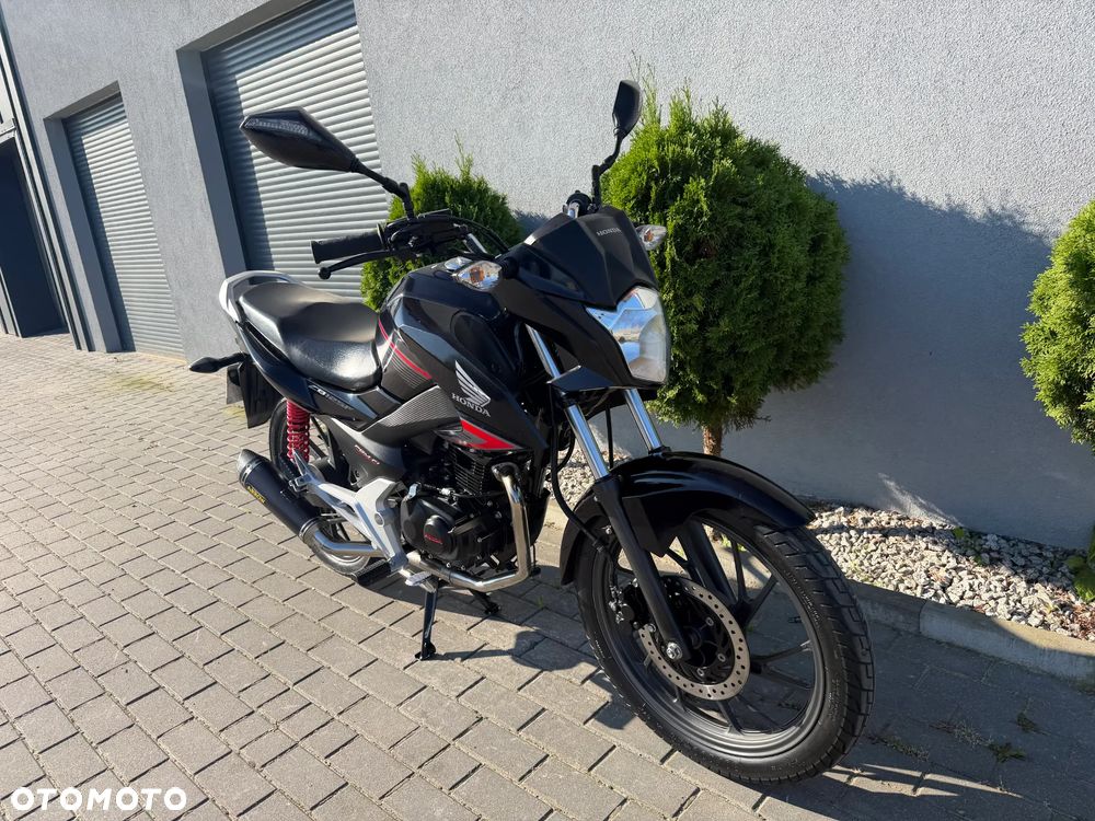 Honda CBF - 4