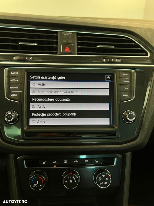 Volkswagen Tiguan 2.0 TDI 4Mot DSG Comfortline - 6