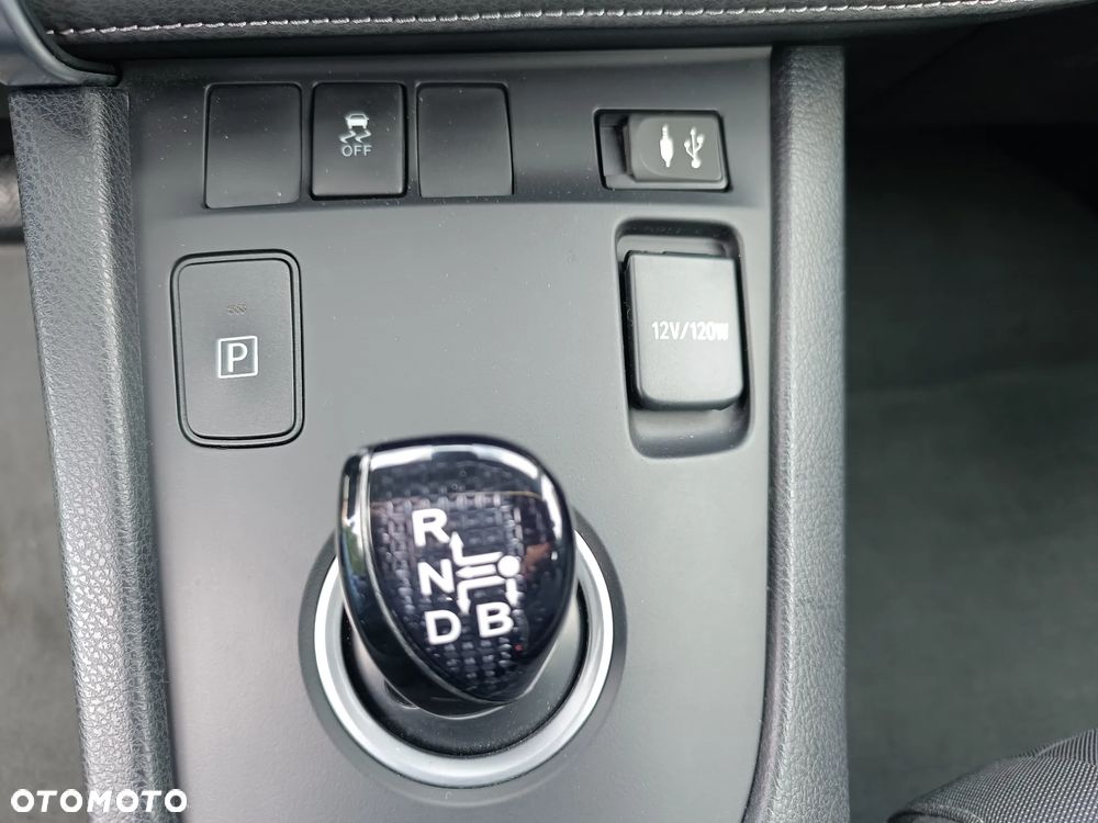 Toyota Auris - 26