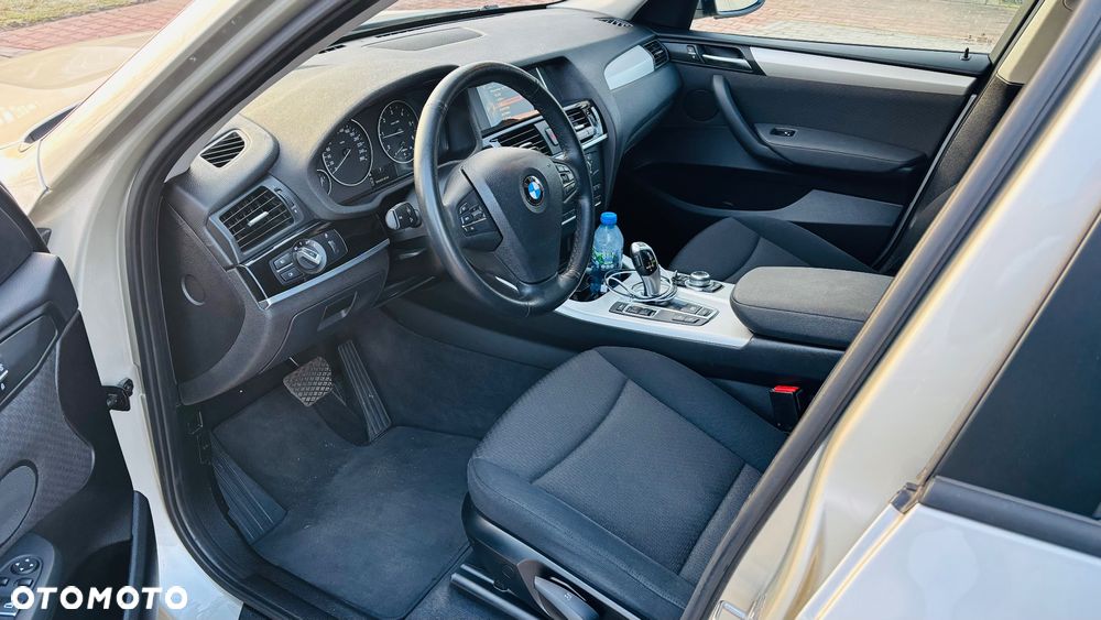 BMW X3 xDrive20d - 24