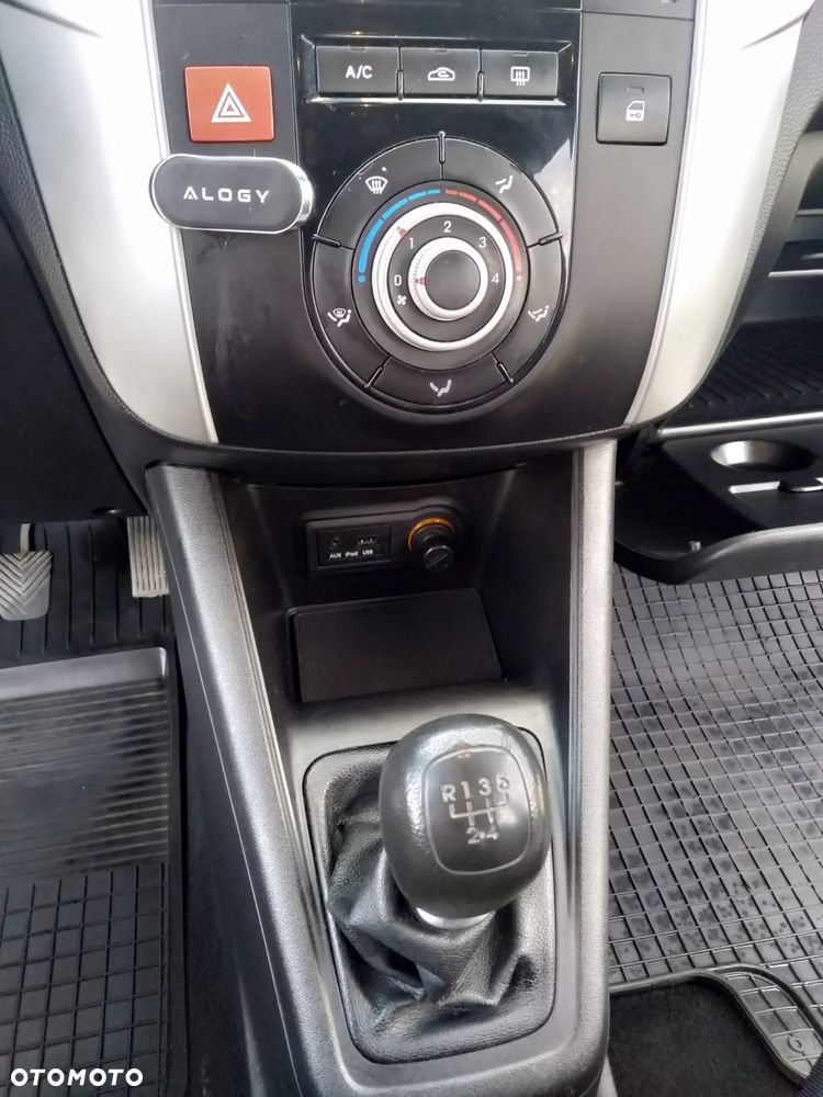 Kia Venga 1.4 L - 18