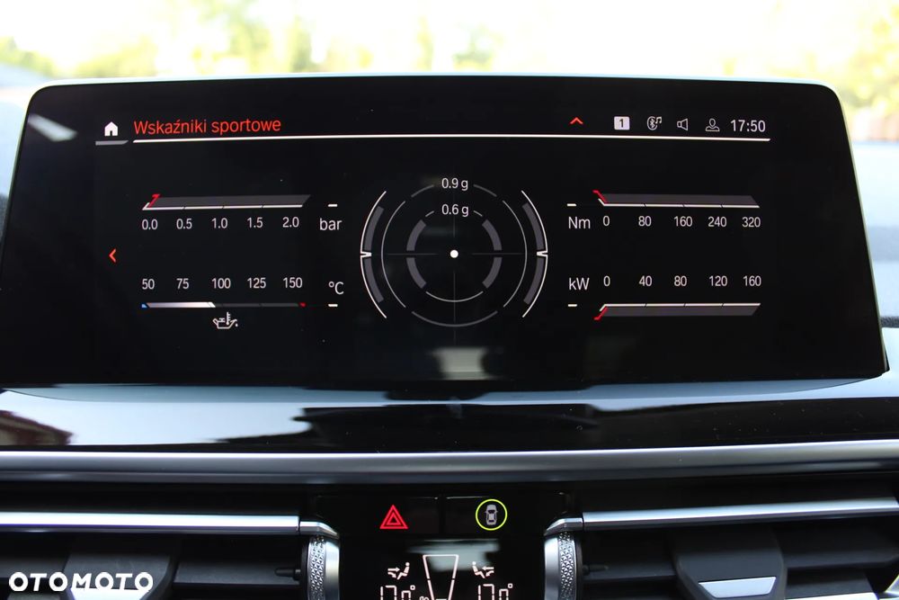 BMW X3 xDrive20i Luxury Line - 30