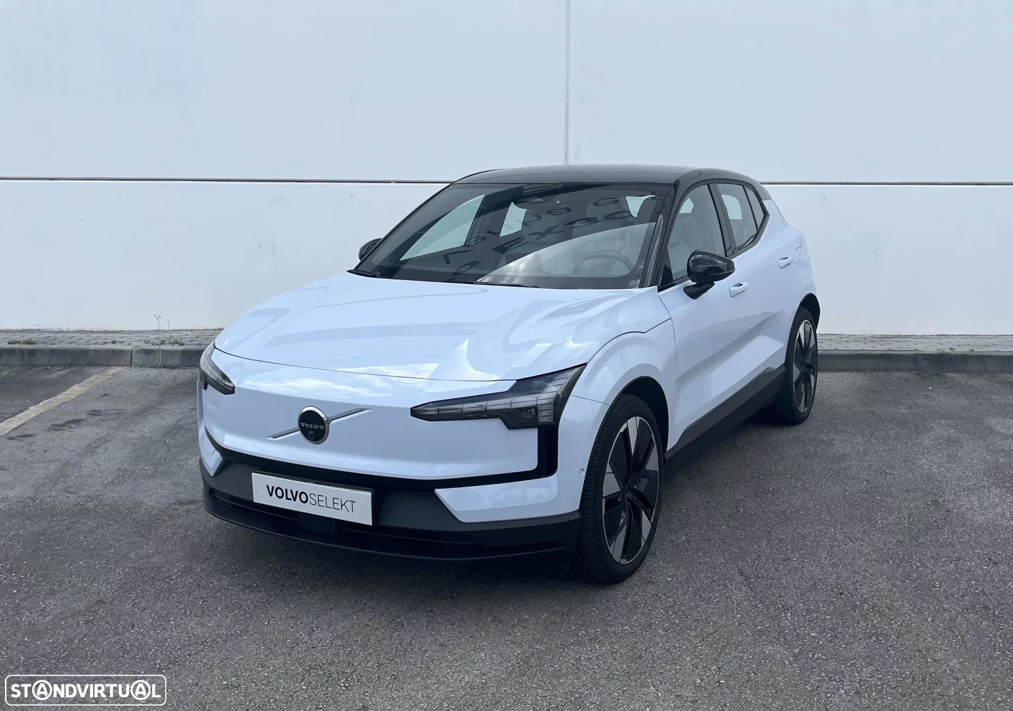 Volvo EX30 69 kWh Twin Motor Ultra - 1