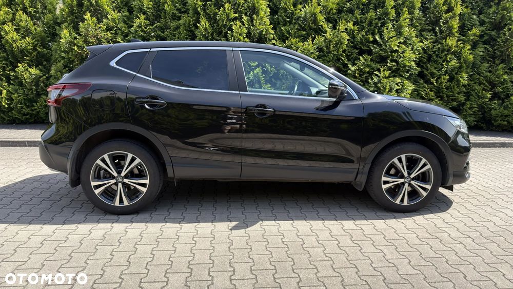 Nissan Qashqai 1.3 DIG-T N-Connecta DCT - 11