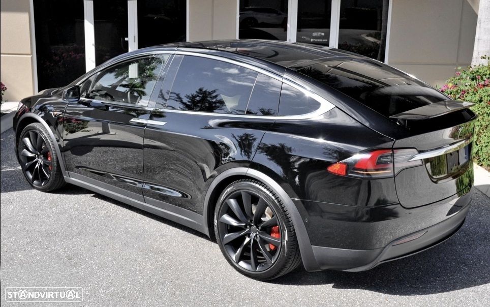 Tesla Model X P100D - 4