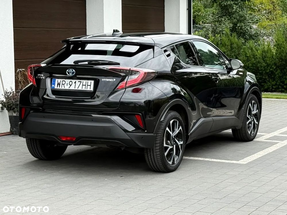 Toyota C-HR - 7