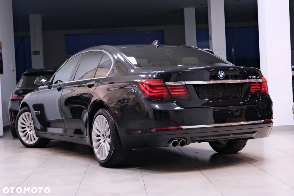 BMW Seria 7 730d Edition Exclusive - 12