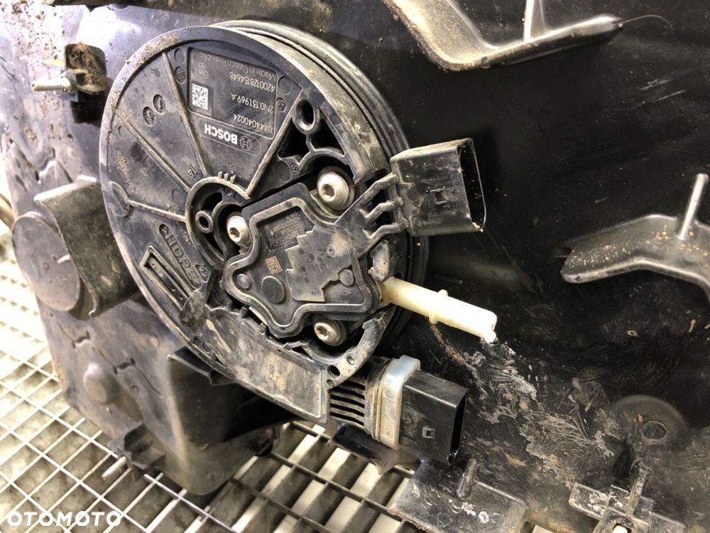 ZBIORNIK SCR  VW TRANSPORTER / CARAVELLE VI Autobus (SGB, SGJ, SHB, SHJ) 2015 - 2022 2.0 TDI 81 kW - 4