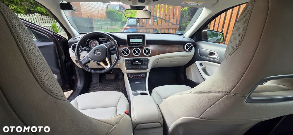 Mercedes-Benz GLA 250 4-Matic - 3