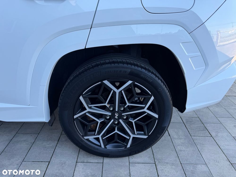 Hyundai Tucson 1.6 T-GDi HEV Platinum N Line 2WD - 17