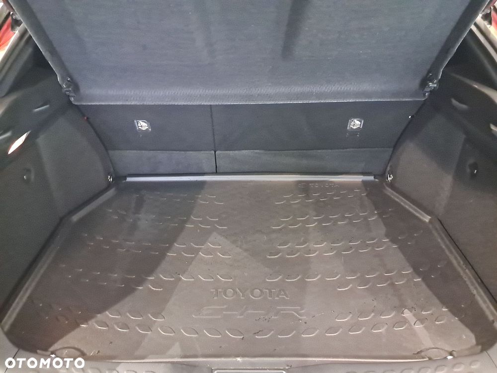 Toyota C-HR 2.0 Hybrid GR Sport - 11